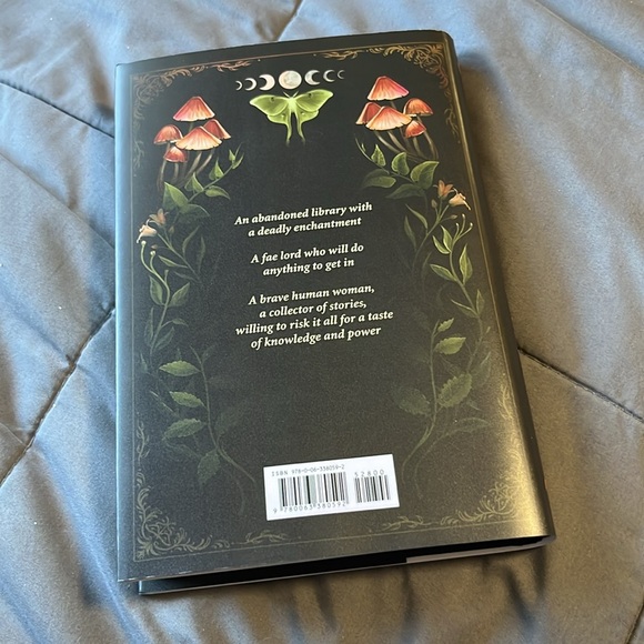 lore of the wilds by analeigh sbrana hardcover fantasy book - Picture 2 of 5